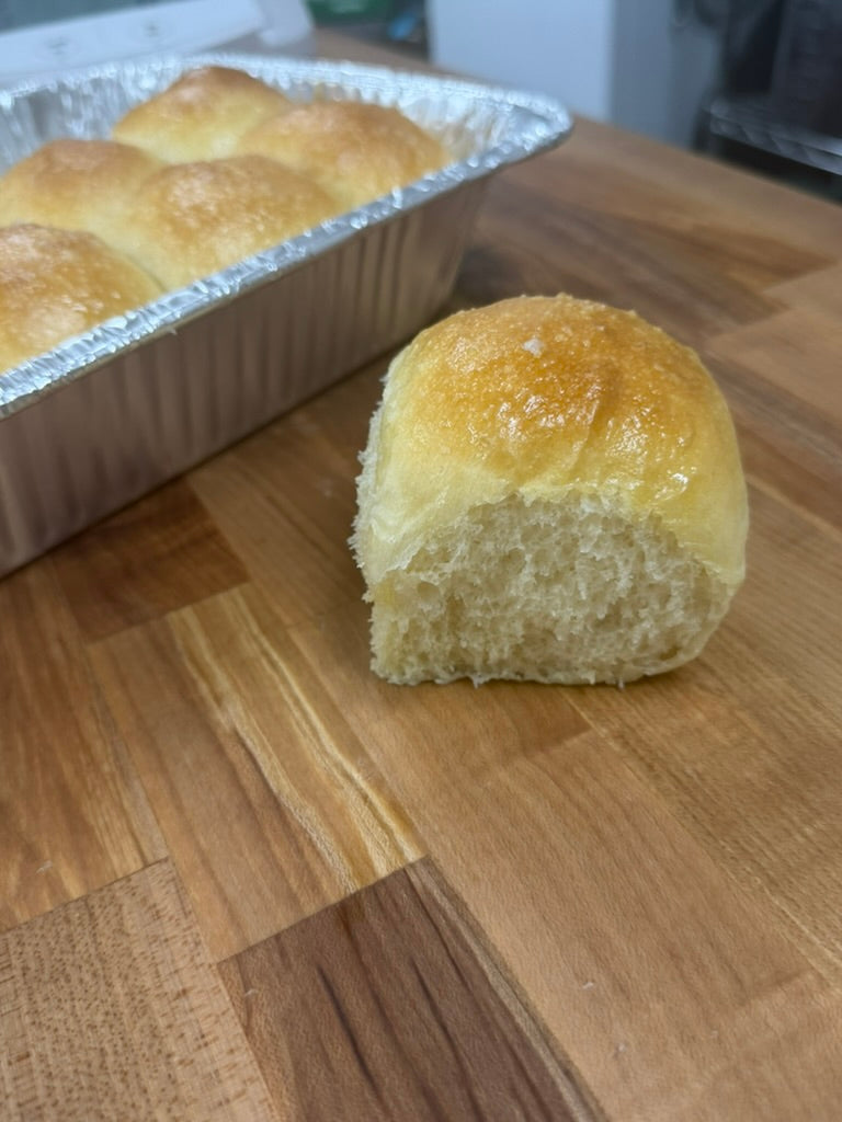 Soft Sourdough Dinner Rolls - 12 Count